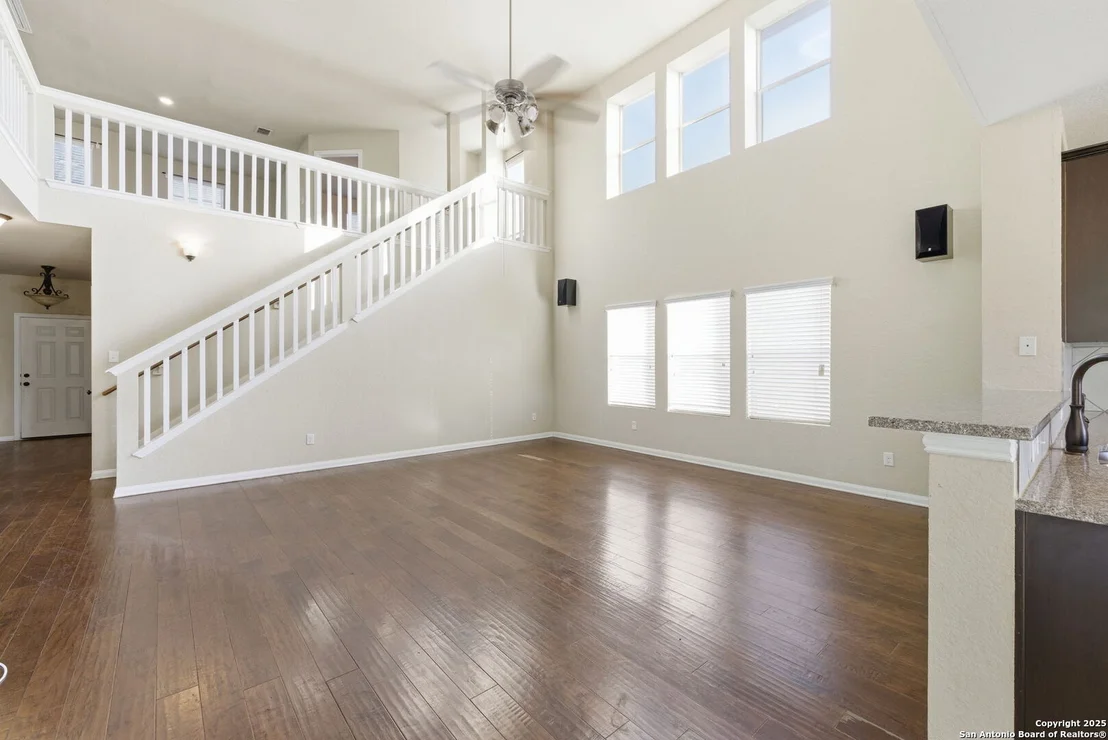 Photo of 2127 Rosillos Peak