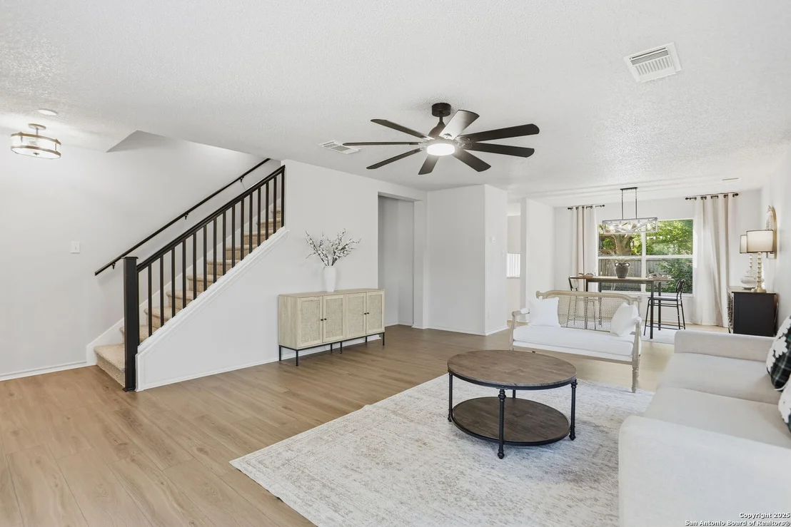 Photo of 8123 Chestnut Manor Dr.