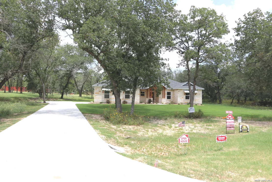 Photo of 200 Cibolo Way