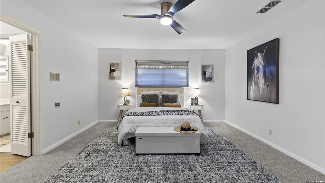 Photo of 425 Crestwind