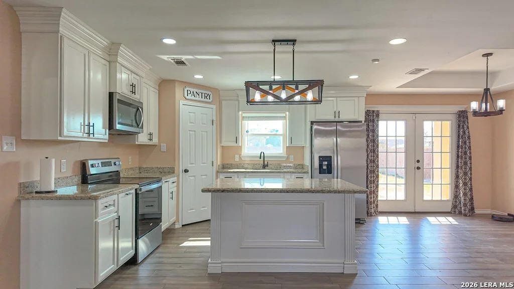 Photo of 120 Spring View Dr