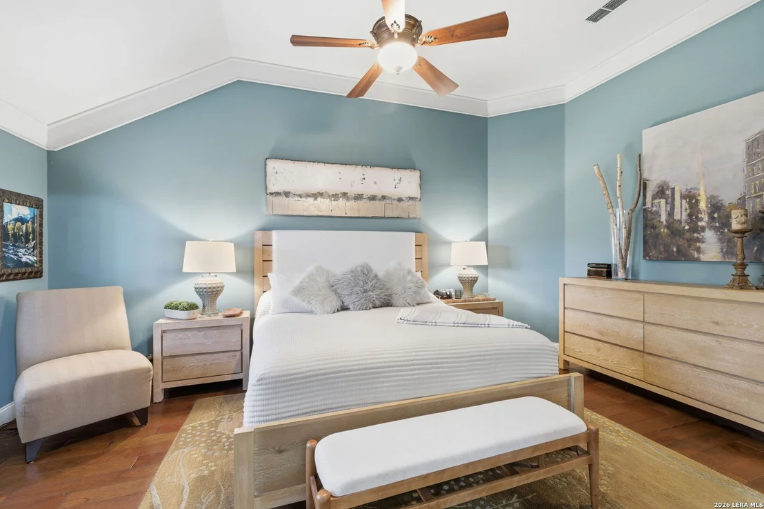 Photo of 2515 Steepleway