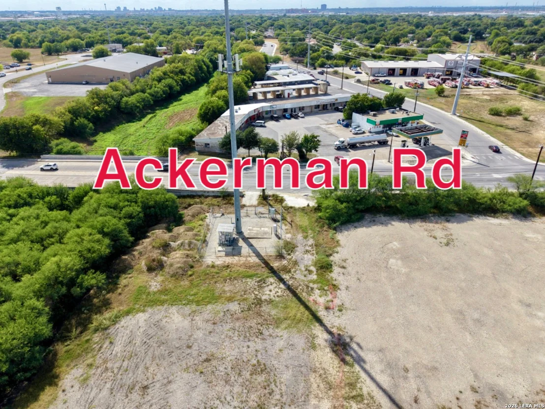 Photo of 3152 Ackerman