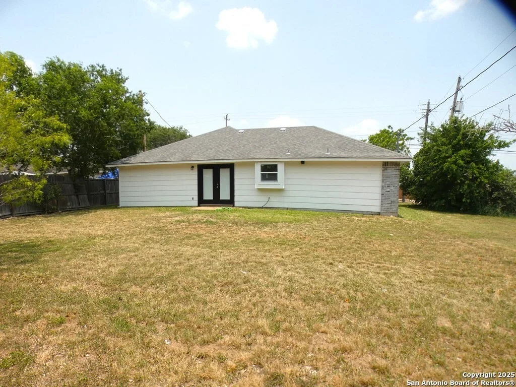 Photo of 506 Hillside Drive