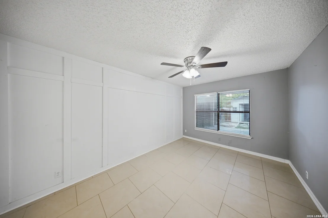 Photo of 10207 Aurora Fld