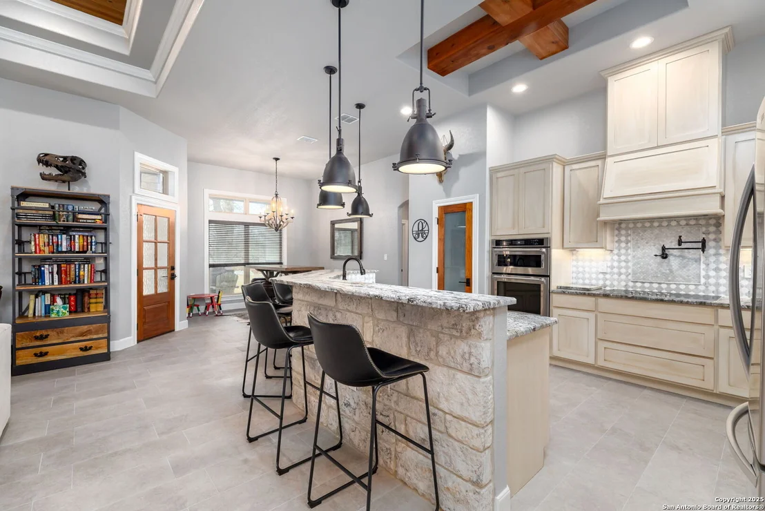 Photo of 157 Crescent Ridge