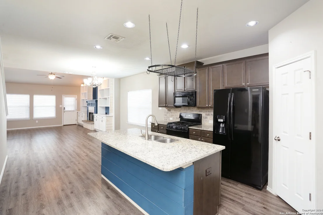 Photo of 2715 Pismo Beach Road