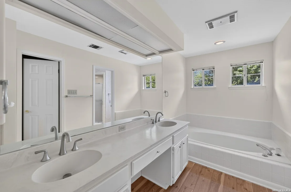 Photo of 84 Granburg Circle