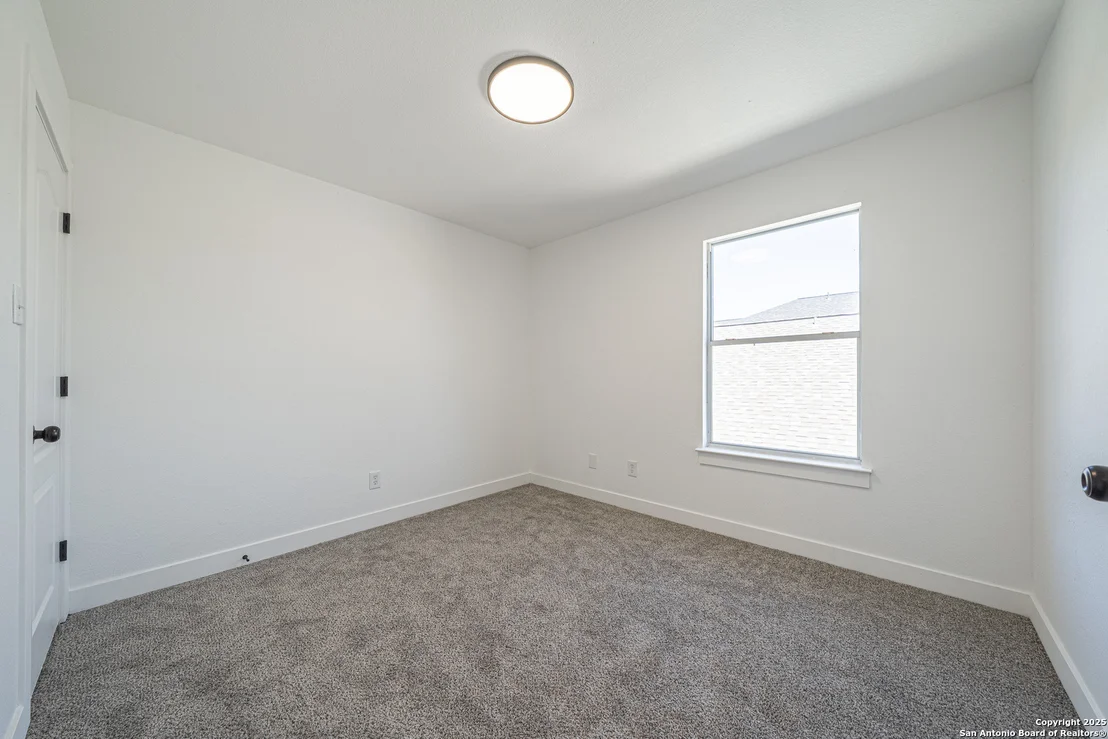 Photo of 714 Antler Post