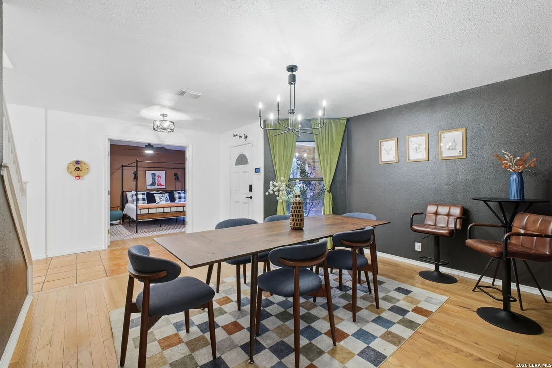 Photo of 14410 Cedar Glade