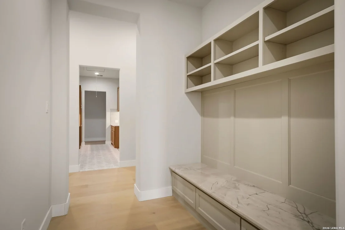Photo of 11229 Ensor