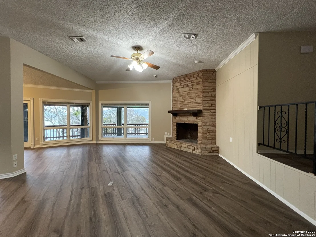 Photo of 119 CEDAR TREE LN