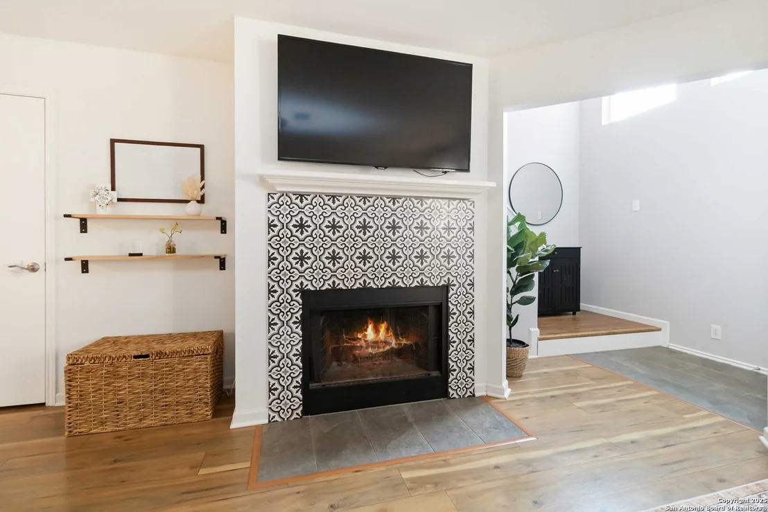 Photo of 9435 Fairpoint