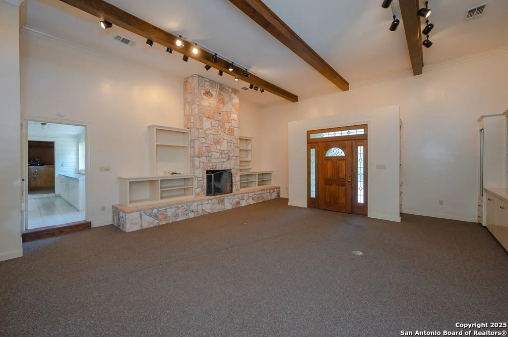 Photo of 52 Encino Loma