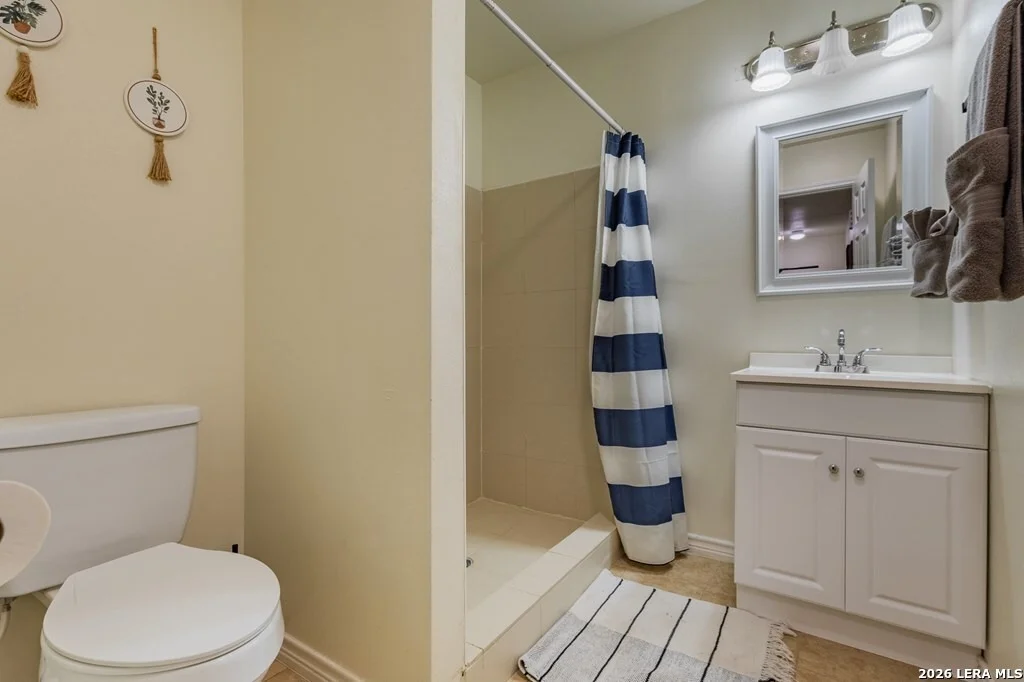 Photo of Unit UNIT3 at 391 Riverside Drive