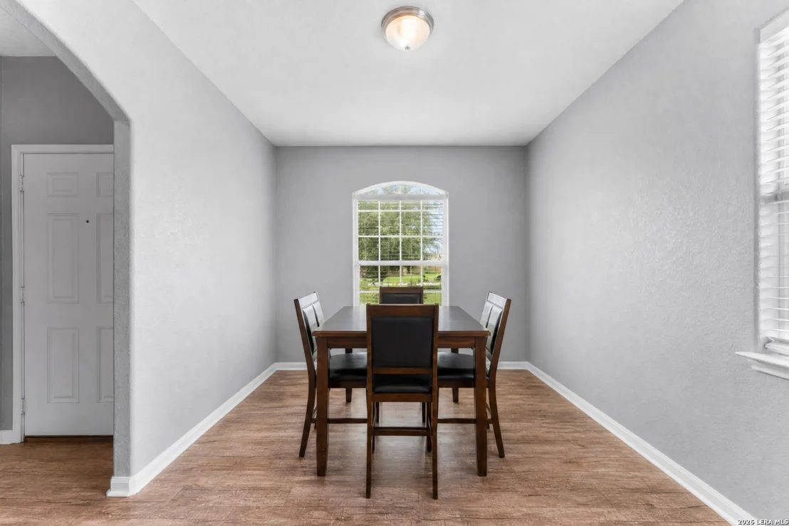 Photo of 6719 Luckey Tree