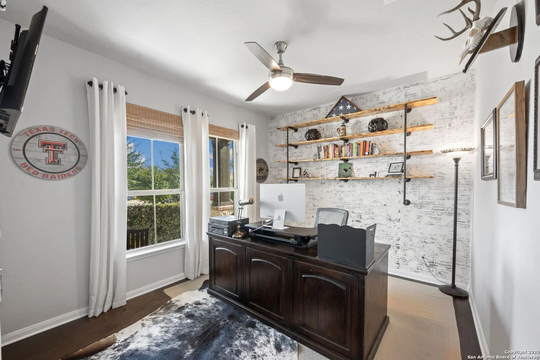 Photo of 2943 Daisy Meadow