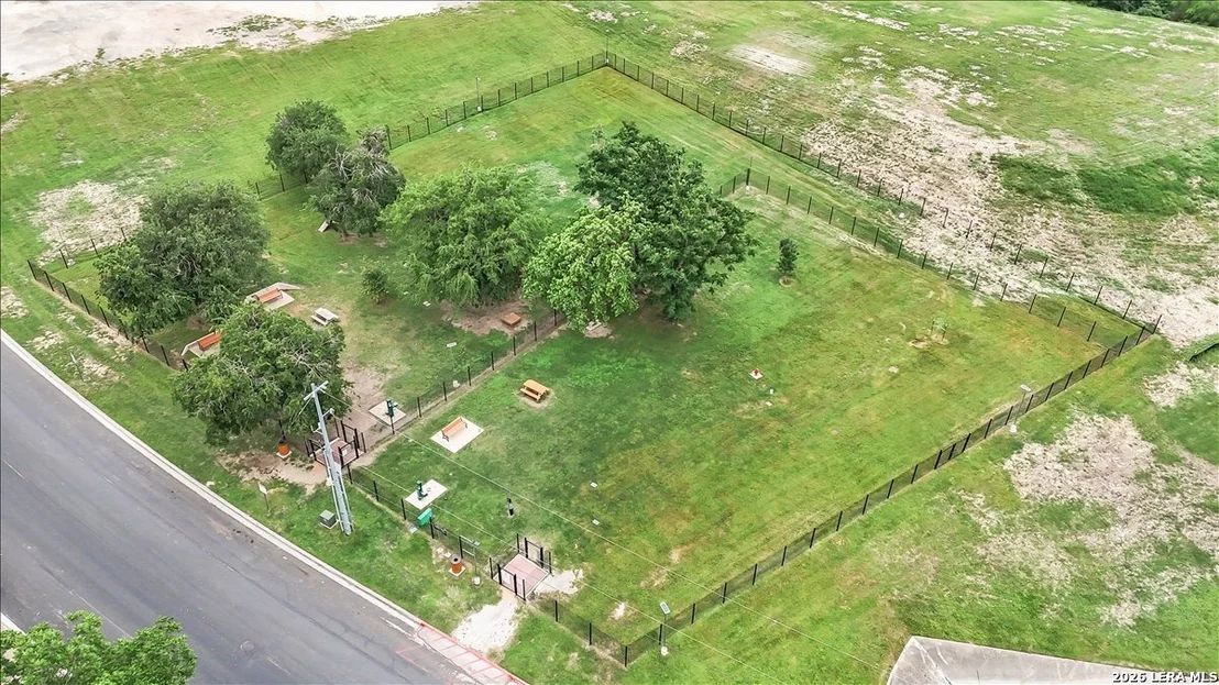 Photo of 6006 Campstool Rd