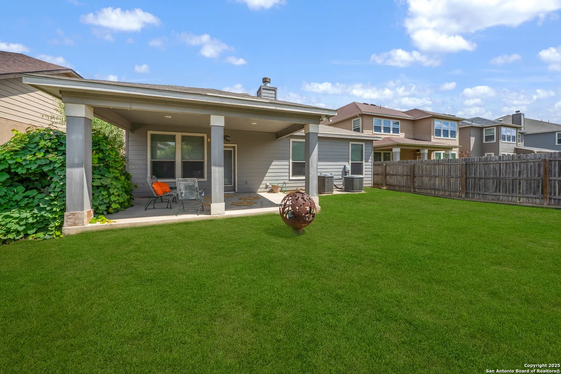 Photo of 4435 Sebastian Oak
