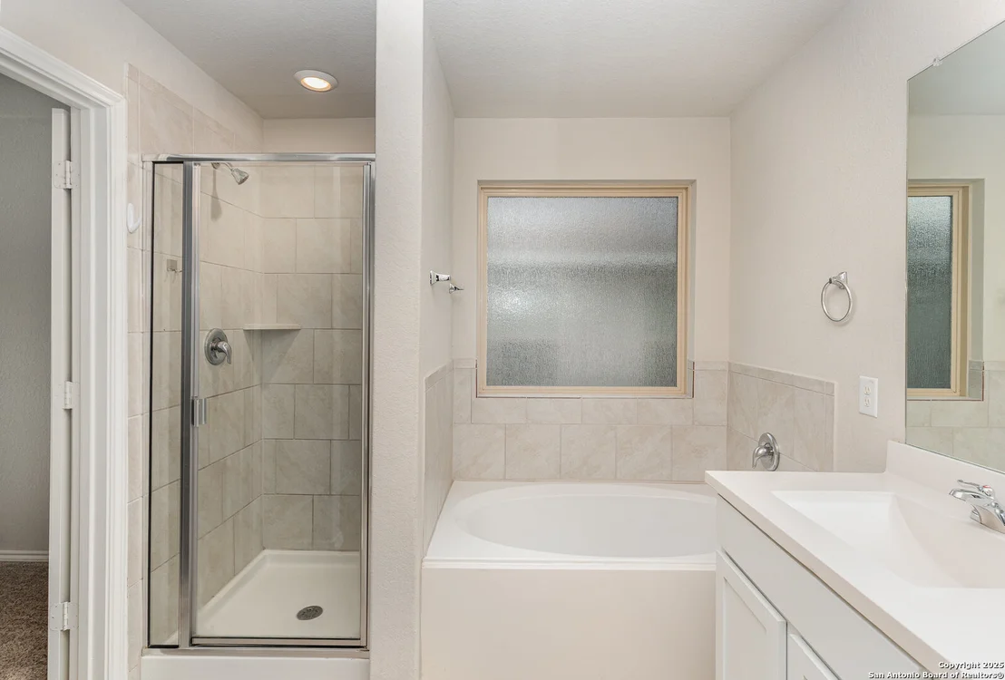 Photo of 2406 Marbach Woods