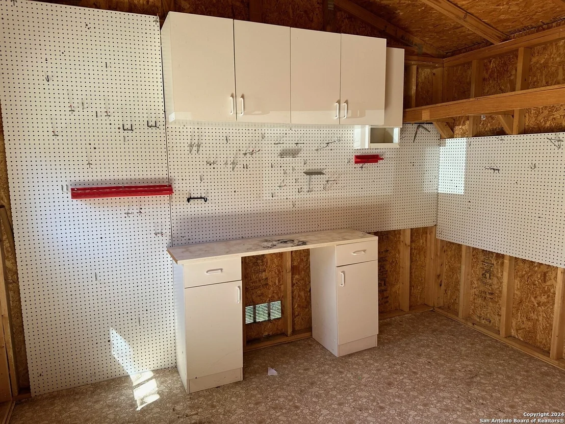 Photo of 116 CRESTVIEW DR