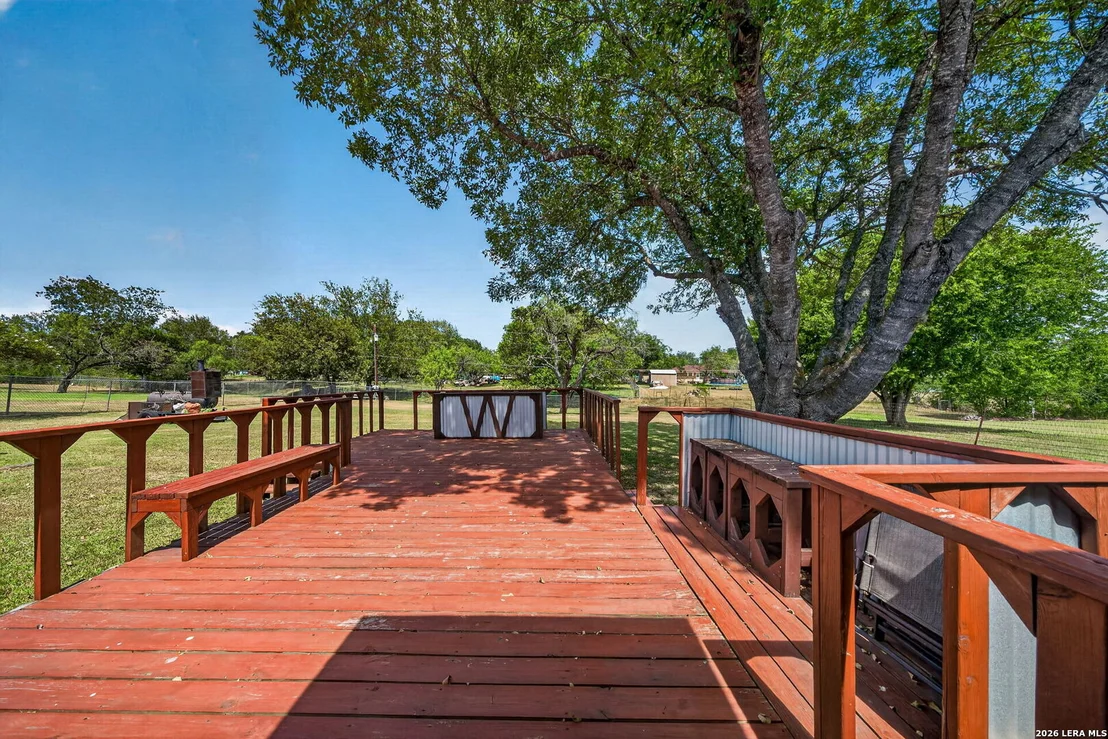 Photo of 325 WENDY LN