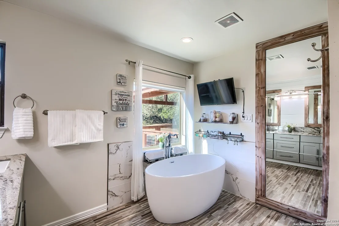 Photo of 7250 Pimlico