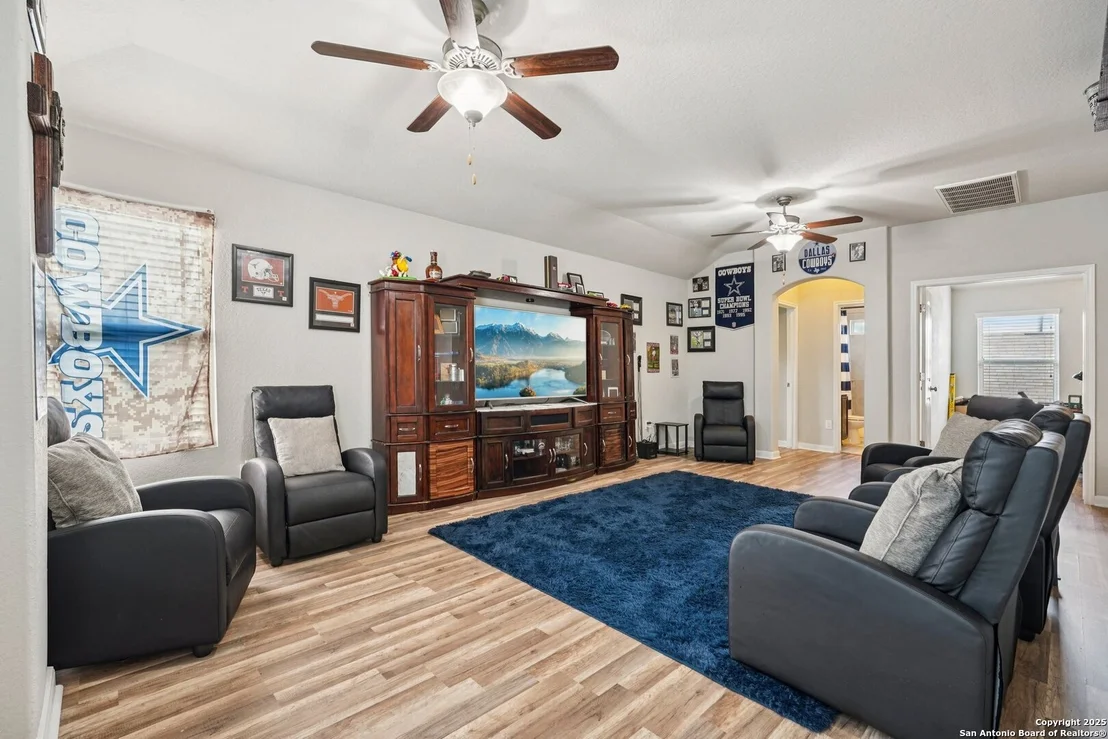 Photo of 7307 Independence Way