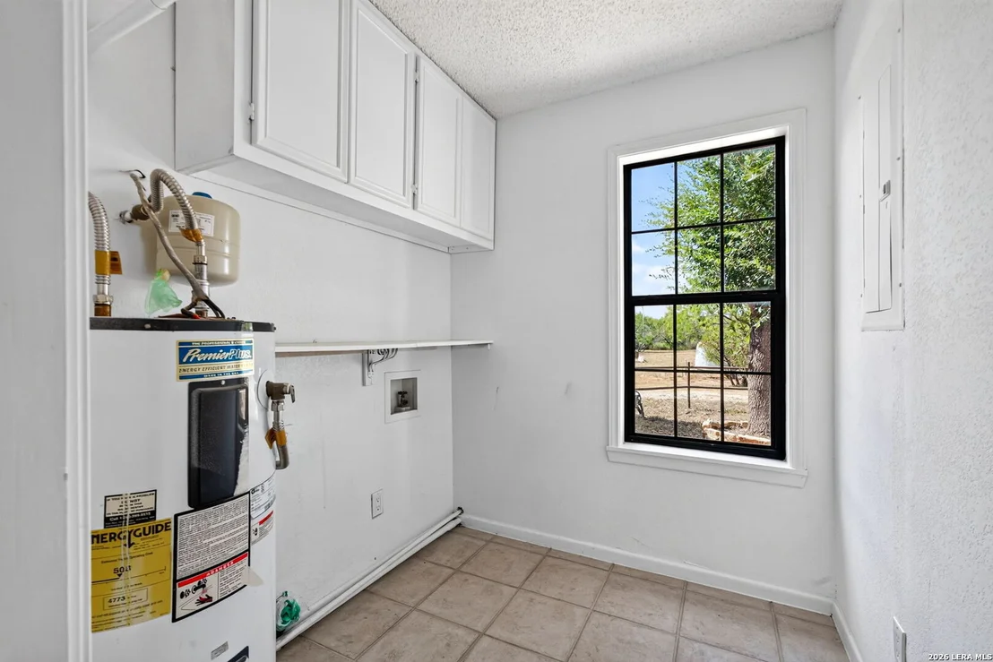 Photo of 5431 STATE HIGHWAY 173 N