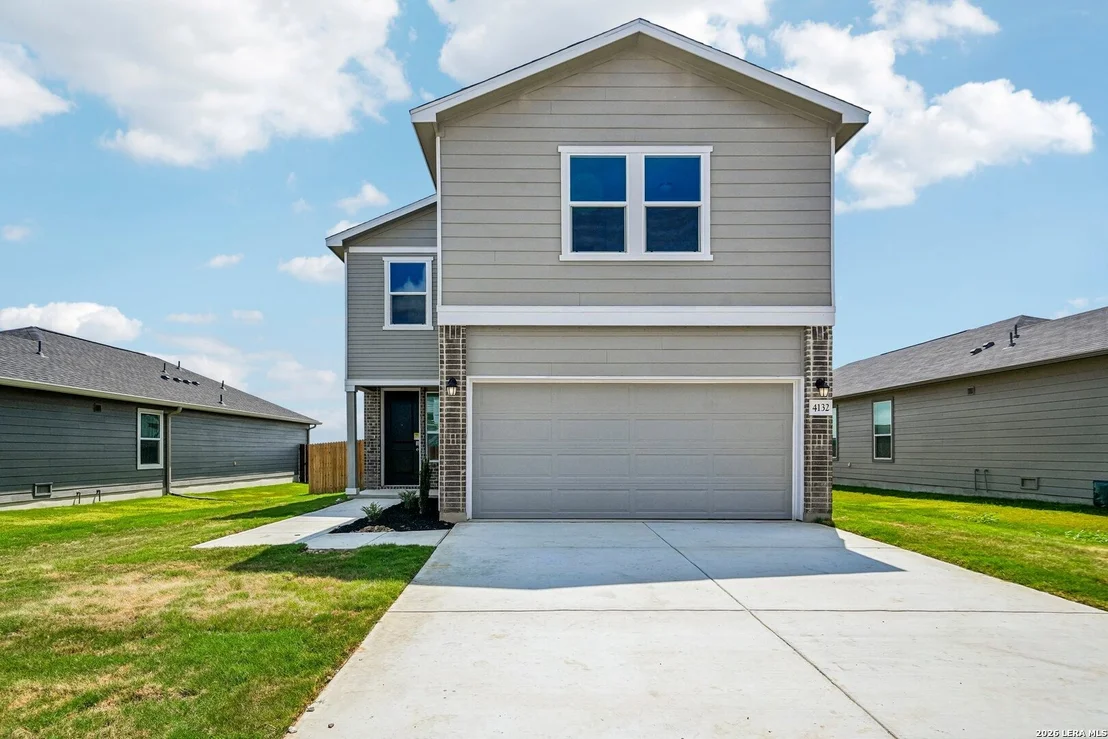 Photo of 4132 BRIAR PARK
