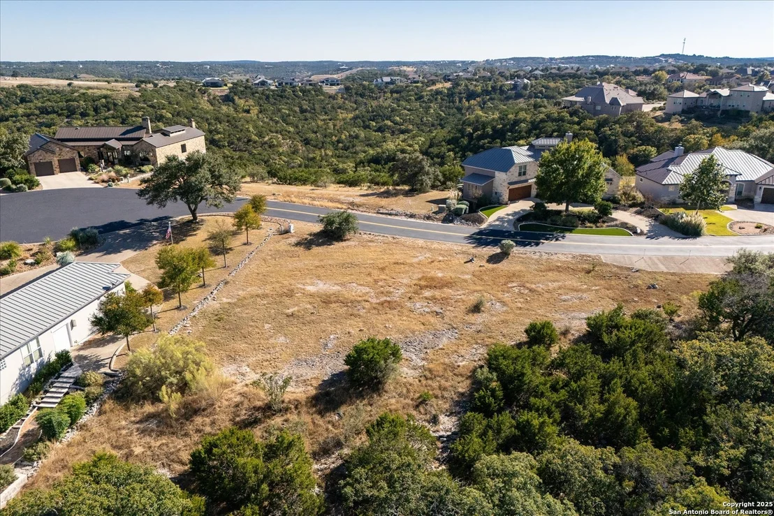 Photo of 112 Towne View Circle