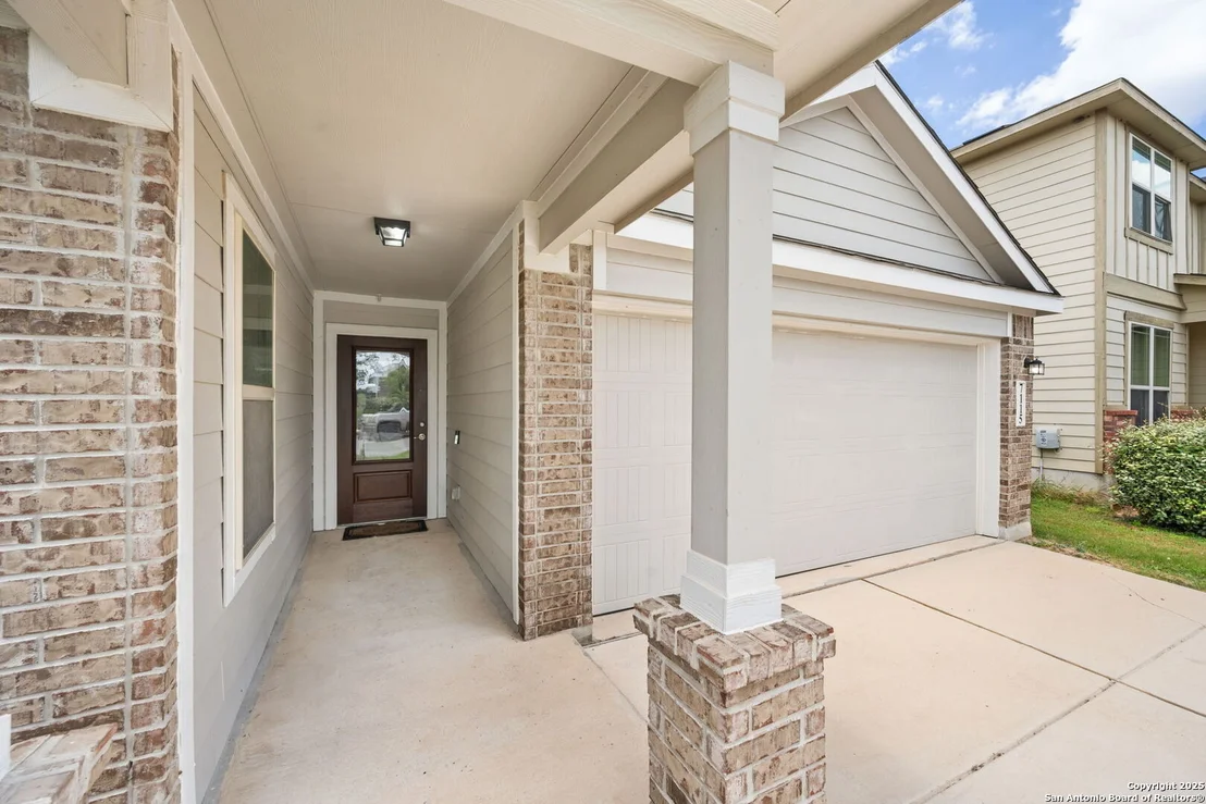 Photo of 7115 Azalea Sq