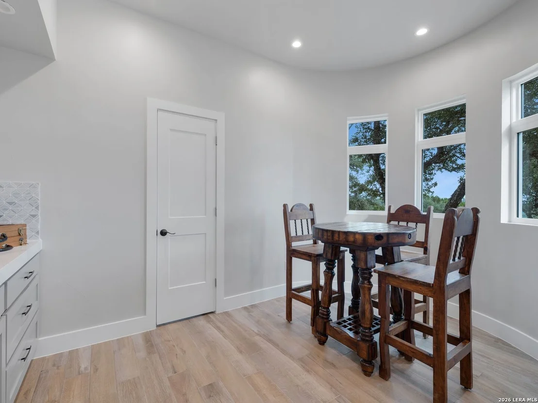 Photo of 298 Table Rock