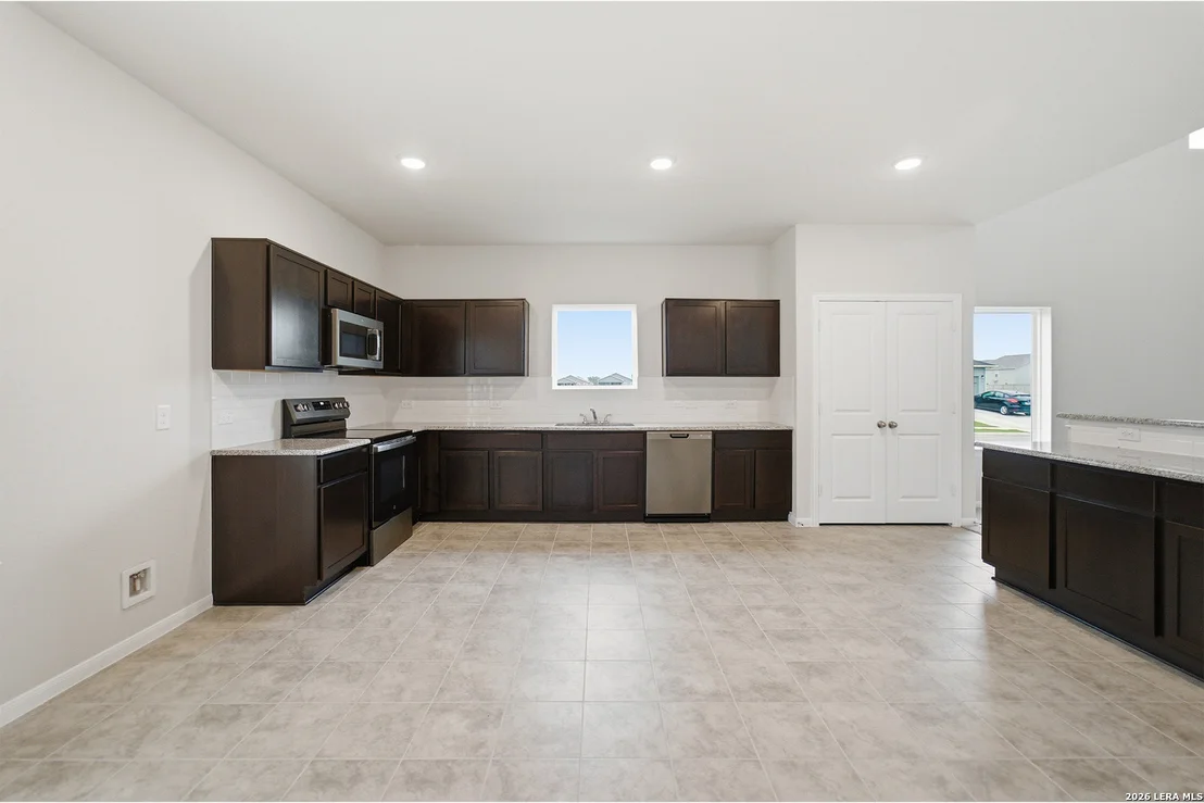 Photo of 420 IVY RD