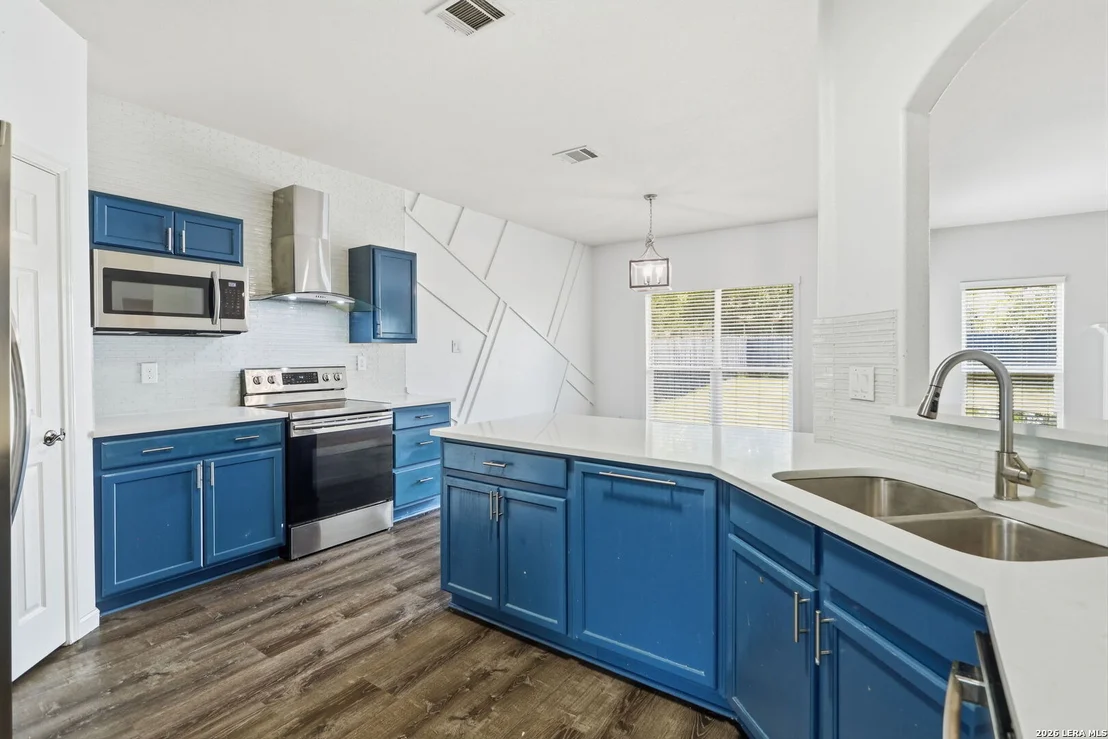 Photo of 123 Impala Cir