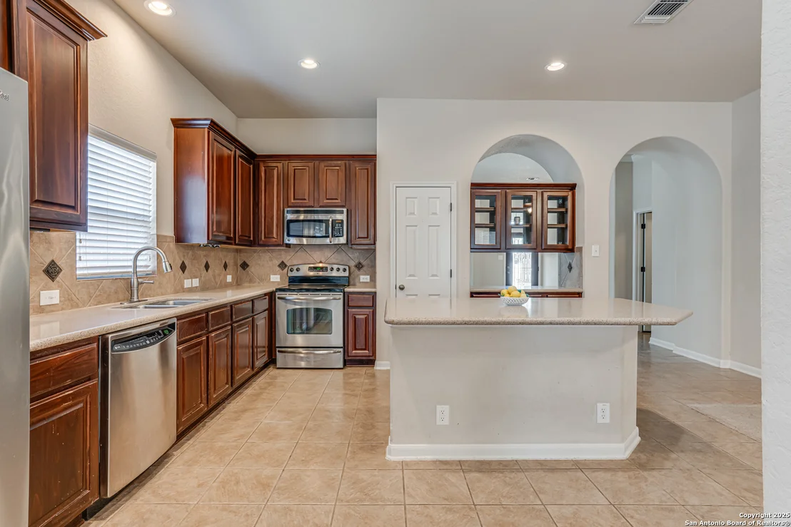Photo of 3326 Collin Cv