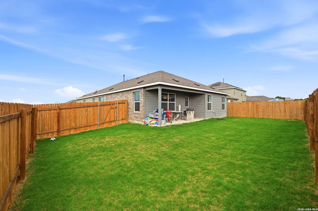 Photo of 304 SONTERRA DR
