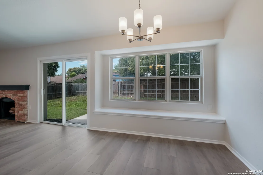 Photo of 9455 Greens Pt