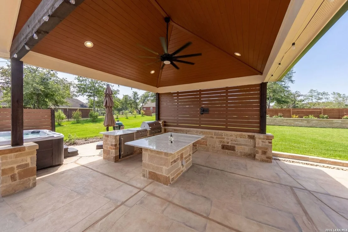 Photo of 1009 Bluebonnet Ln