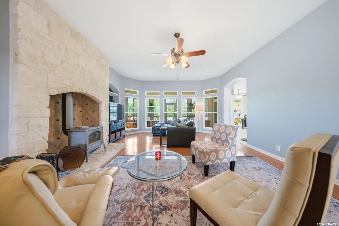 Photo of 126 Juniper Ln