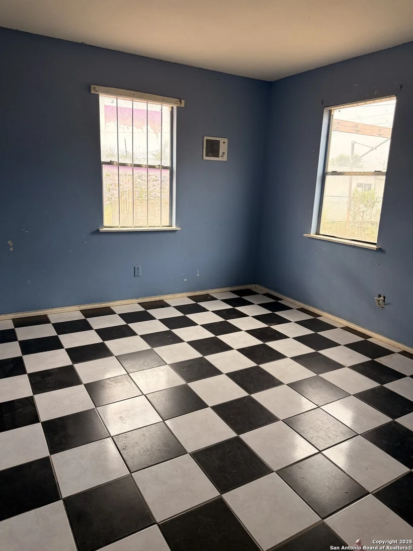 Photo of 116 Coronado