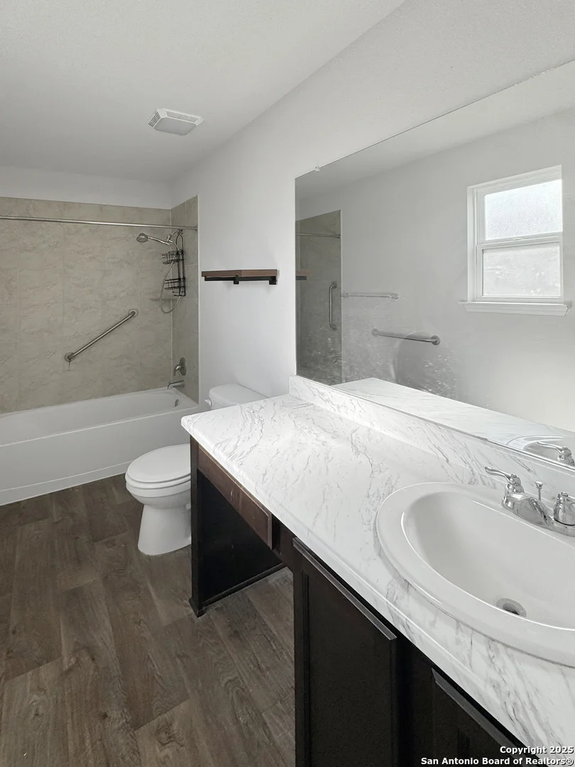 Photo of 8212 Rocky Pebble