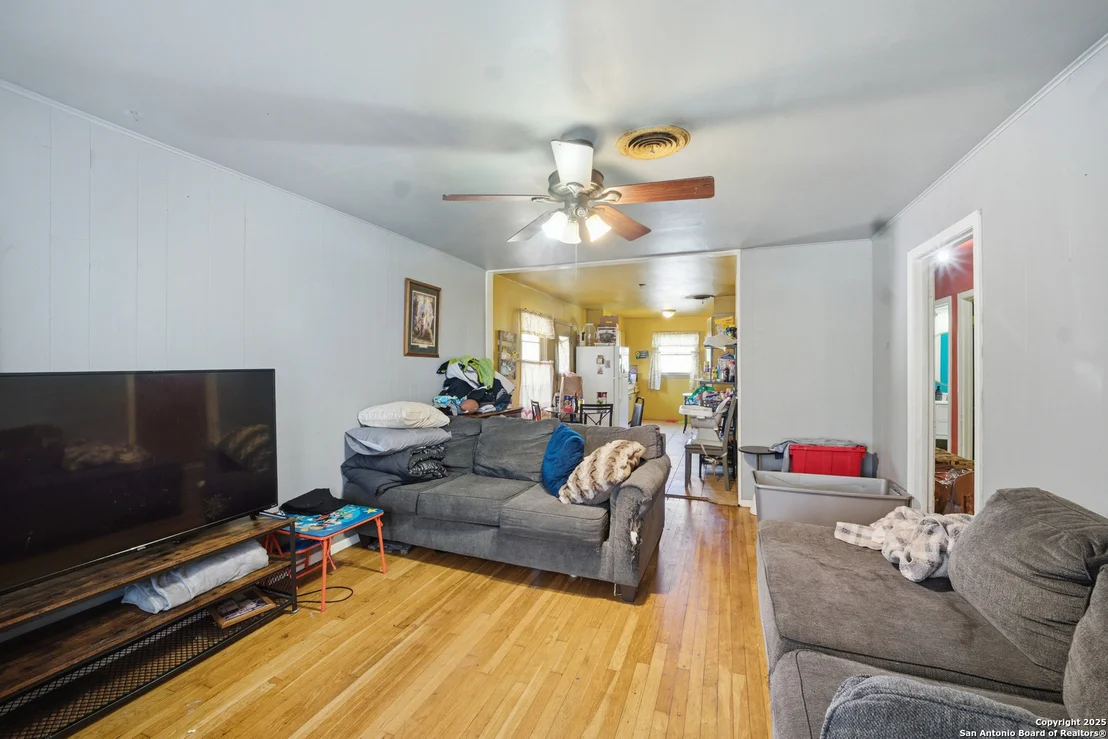 Photo of 235 Meadow
