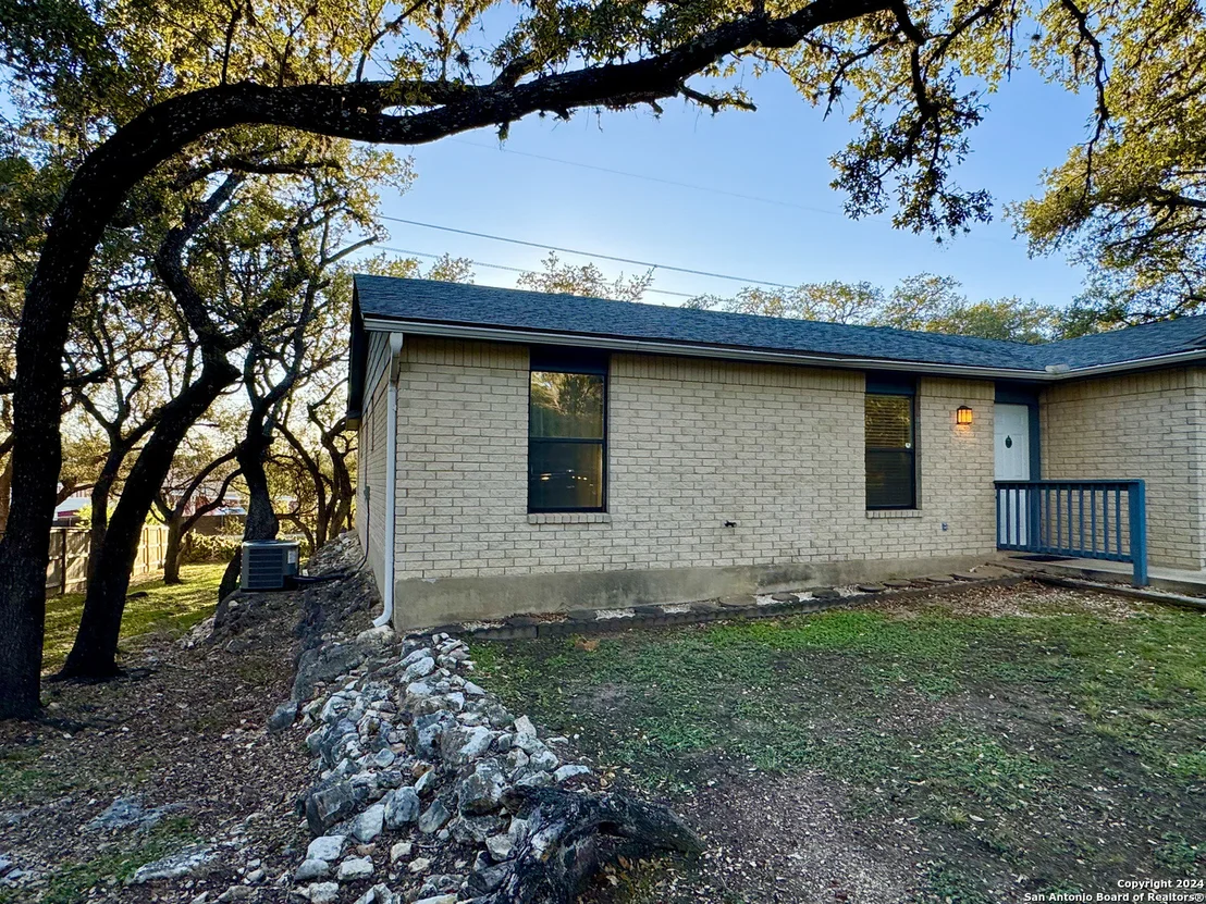 Photo of 16911 SPRINGHILL
