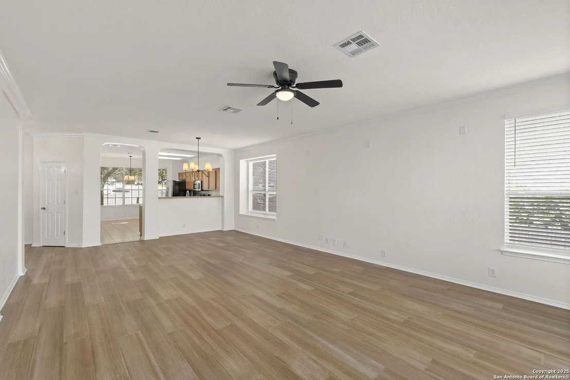 Photo of 665 La Bahia Loop