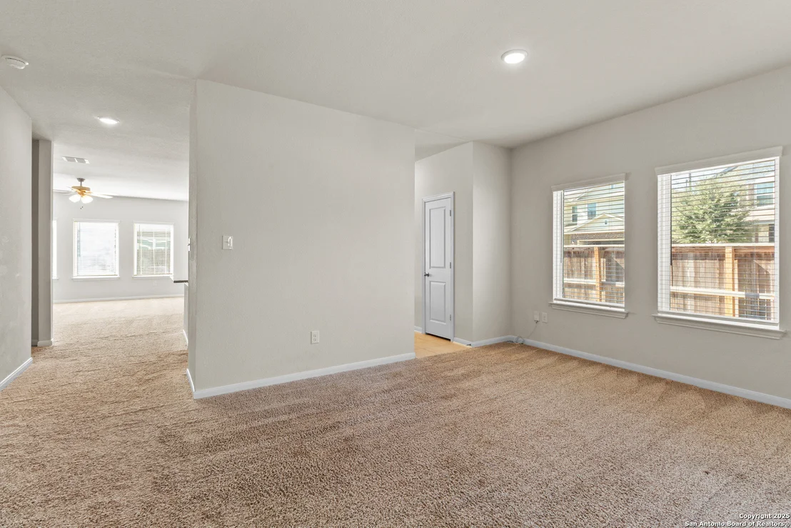 Photo of 8904 Portobello Way