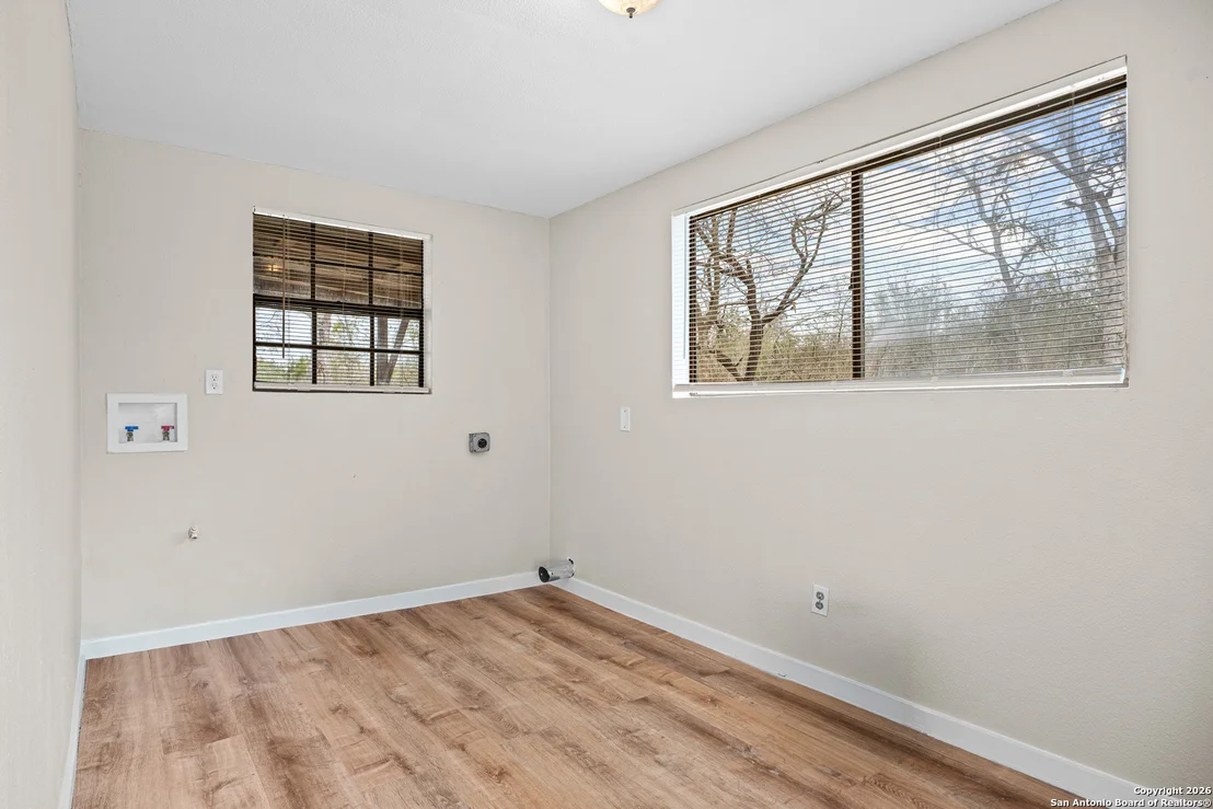 Photo of 9557 Green Valley