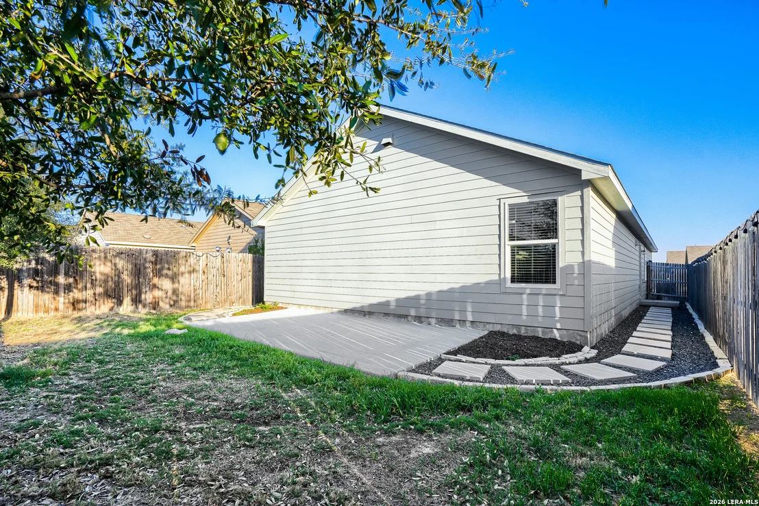 Photo of 7231 Lavaca Bluff