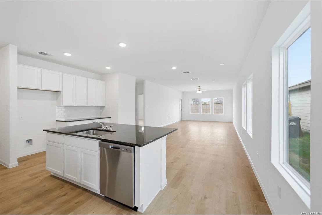 Photo of 11154 HOLLINGER CIR