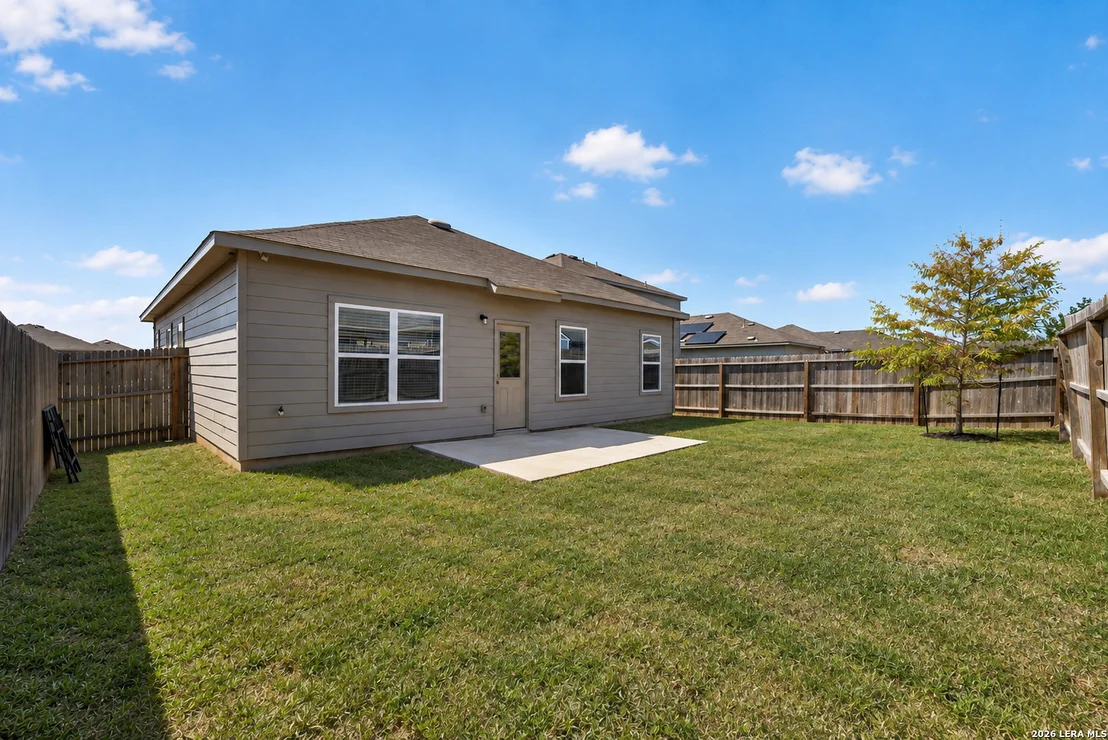 Photo of 3239 Farm Oak